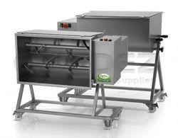 Malaxor de carne electric FIC 30M 36x72x57